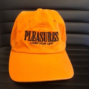 UNISEX pleasures hat